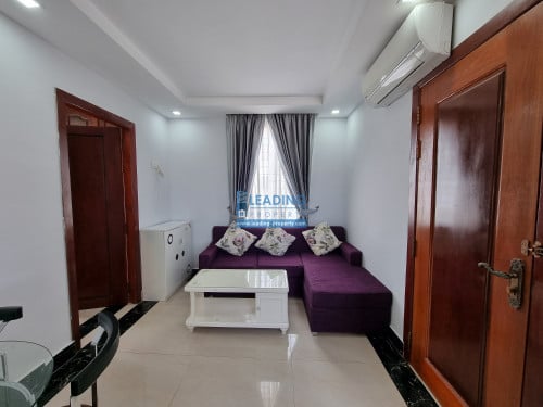 N520 | Western 1 Bedroom Apartment with Lift For Rent Near Russian Market