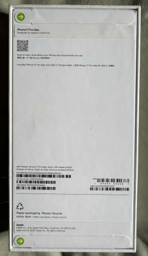 2TB I phone 17 pro max Za new
