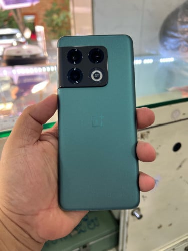 One Plus 10 Pro 5g
