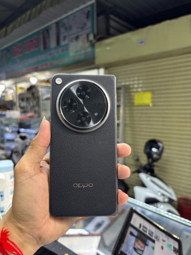 Oppo FindN3 512G Ram16G Sim2 Global ម៉ាសុីនសានុំ អេក្រង់ក្នុងជាំឆ្នូត