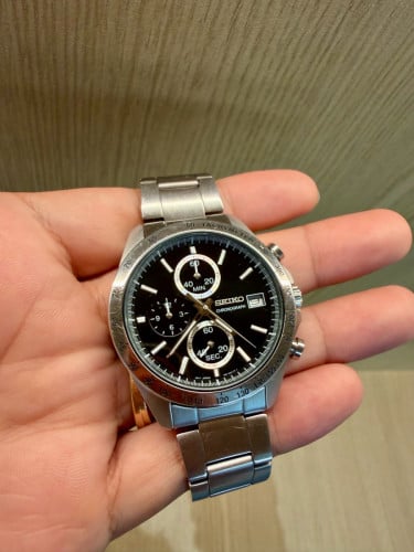 Original SEIKO Spirit CHRONOGRAPH SBTR005 Black Dial Date 2016 - (Condition 95%)