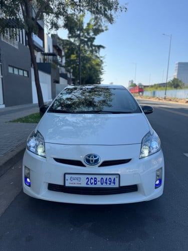 Prius 010 option 4 solar ម្ចាស់ដើមទីមួយ ថ្មីណាស់