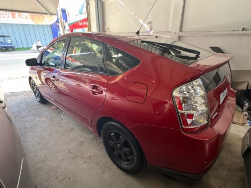 Prius 2006 full no mapក្នុងលឿង