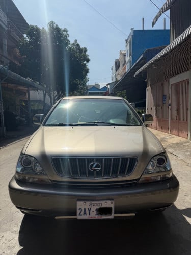 Rx300 2002 P1 ឡានស្អាតអត់បុកម៉ាសុីនប្រអប់លេខស្អាត