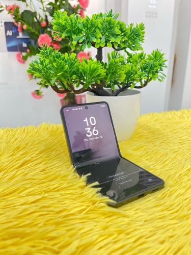 SAMSUNG GALAXY Z Flip7