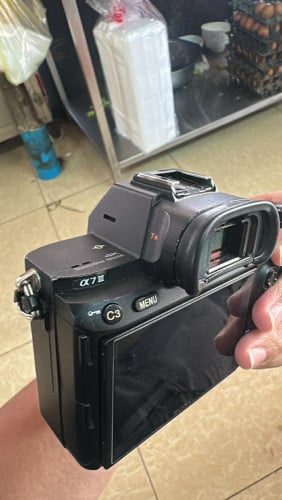 Sell camera Sony A7 3 90%