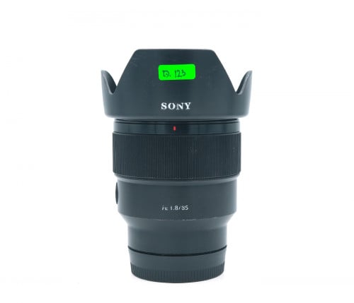 SONY FE 85mm F/1.8