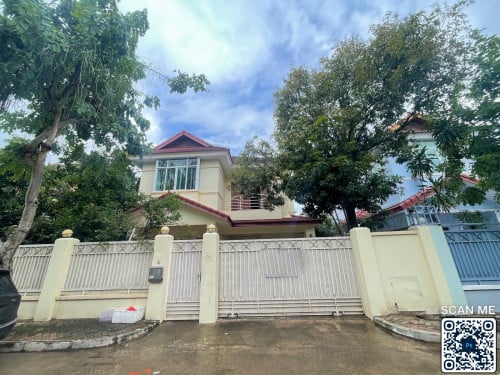 Villa for Rent In Borey Tonle Basac