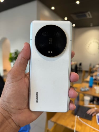 Xiaomi 13 Ultra 16g/512g_CH (វៃដូរបាន)👉$365