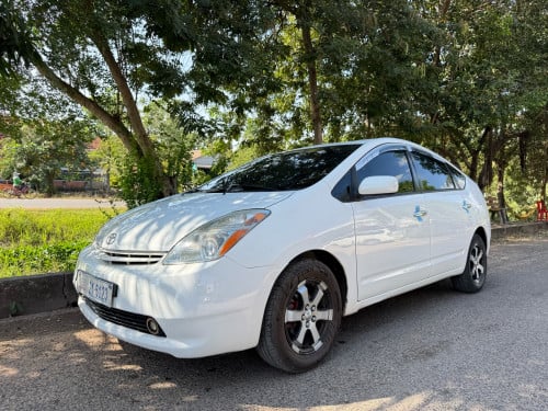 ឡានស្អាត ម៉ាសុីនអេមជិះស្រួល