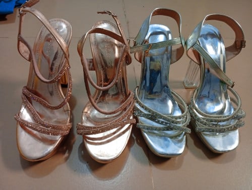 ស្បែកជេីងញាំការ ក៏បានកូនក្រមុំក៏បាន