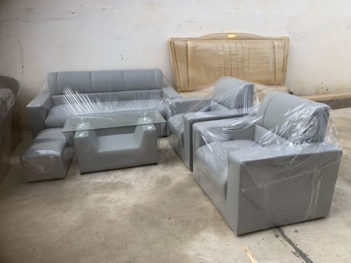 សាឡុងជ្រុង