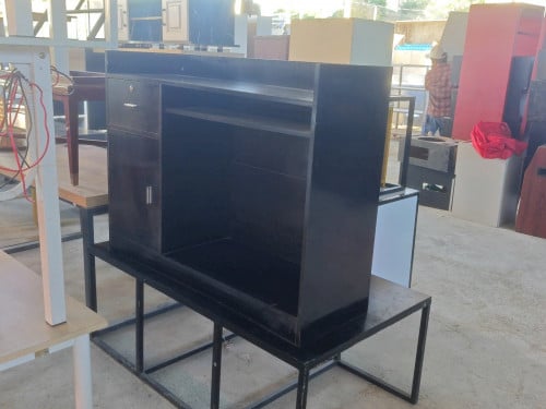 ទូរគិតលុយ