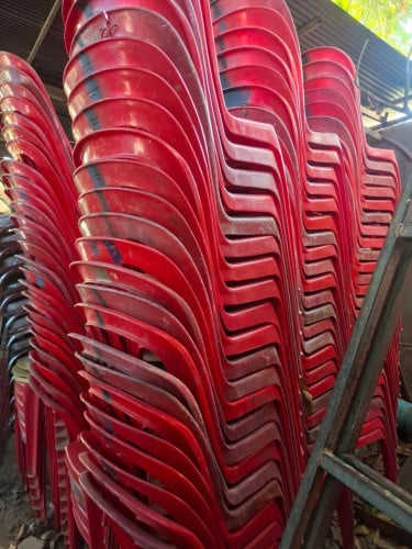 កៅអី​ជ័រ