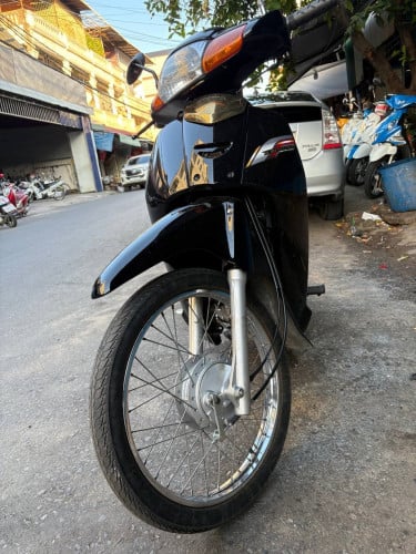 សង់012. មានកាត់ត្រឹមត្រូវ.  830$