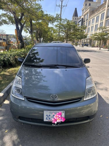 ឡានលក់សាងឆ្នាំ05Hfullលេខ081792611