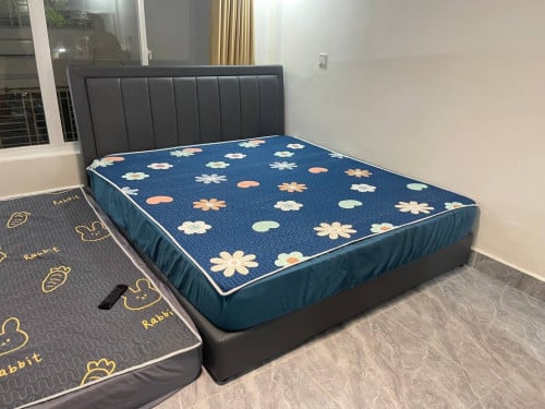 គ្រែគេង 1.8m x 2m