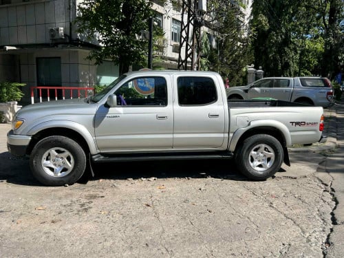 ឡានលក់ប៉ុង1 ប៉ុងភ្លើង V6