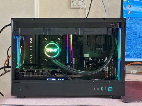 - តម្លៃ Computer :2249$- Set PC សម្រាប់ធ្វើការងារ ឬ លេងហ្គេមធំៗ