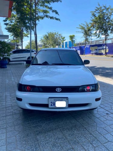 លក់ Corolla ឆ្នាំ 96 ឡានស្អាត ក្នុងលឿង