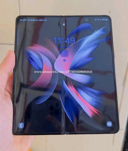 ចង់ទិញអេក្រង់ក្នុង Fold 4 តម្លៃម៉ាន