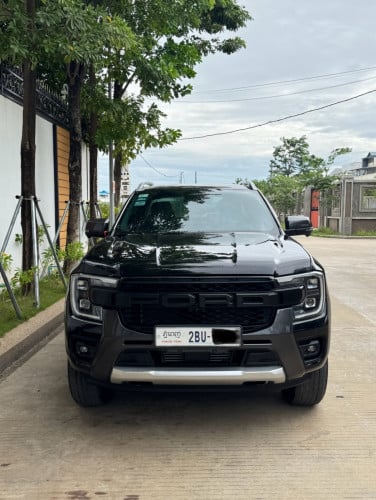 លក់ Ford wildtrak 023 ពណ៍ខ្មៅ