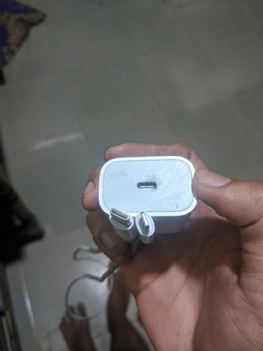 ខ្សែសាកiphone