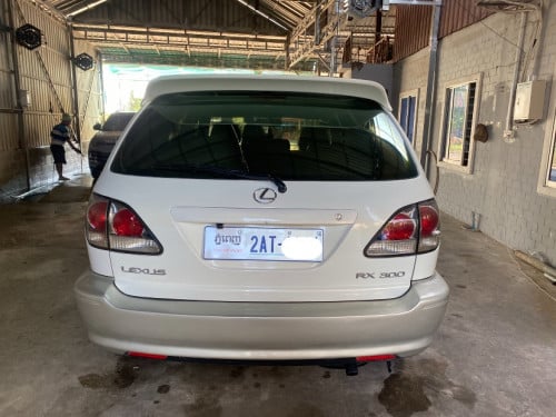 លក់Lexus2002P2ឡានស្អាត