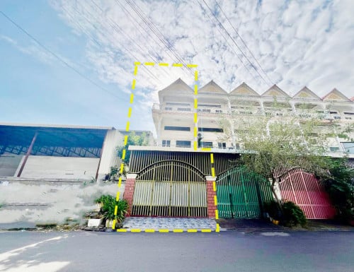 ផ្ទះអាជីវកម្មសម្រាប់ជួល | Shophouse for Rent (ទំលាយរួច)