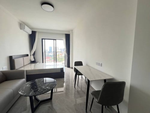 📣 ខុនដូរជួលទីតាំង មាត់ទន្លេរជិតវត្តភ្នំ ( Yuetai ) ➡️តម្លៃពិសេសត្រឹមតែ 300$ ( floor 11 )