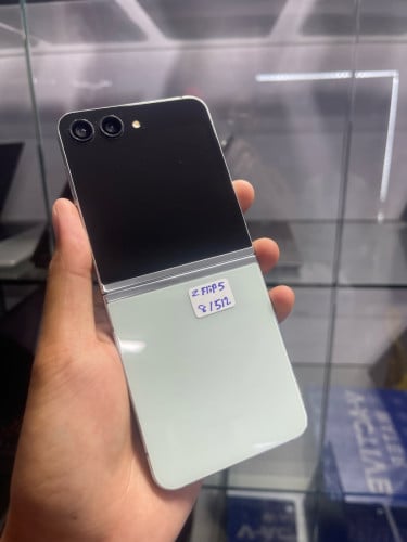 📲📲📲 : Samsung Zflip5 Ram  8G Rom 512G   Color : Green 99%Price: 329$