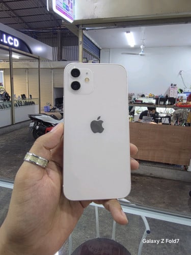 12 64G មានស្កេន