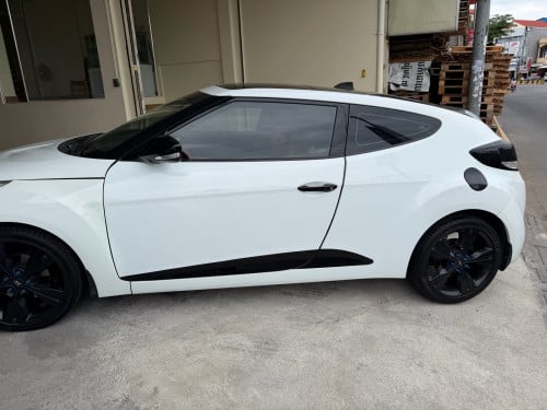 15000$ Hyundai Veloster