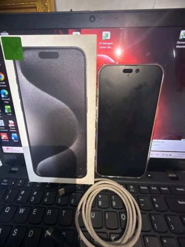 15promax 256G ស្អាត 99% ថ្ម 92%