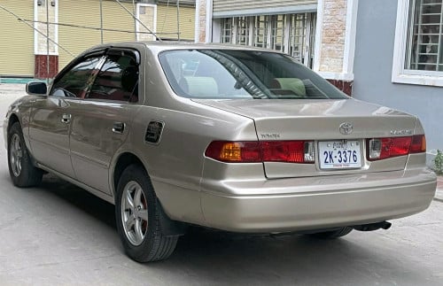 Camry le s កៅអីចុច 99