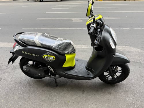 Honda scooyi