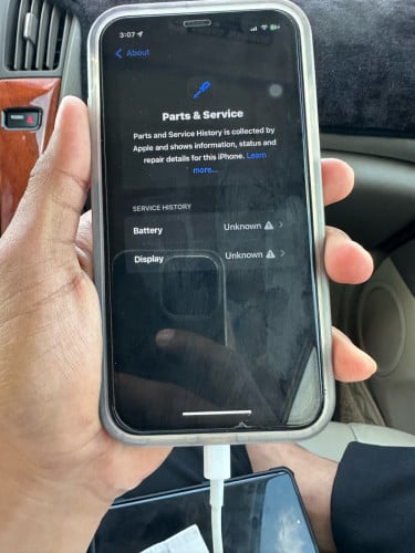 I want to sale I phone 11 Green 64g 90% LCD GX and change battery