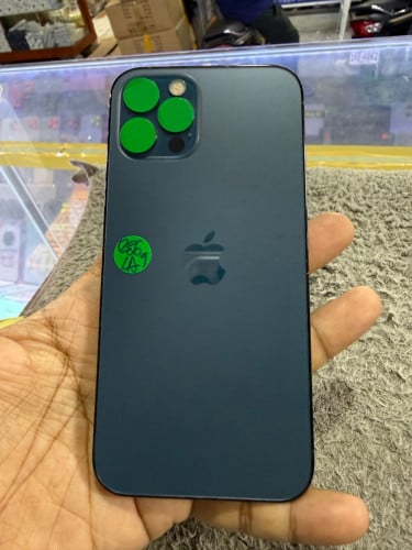 iPhone 12Pro 256G K/H ហ្សុីនសំណុំ មានឆ្នាំងសាក