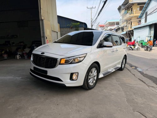 Kia Carnival 2016
