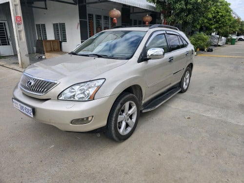 Lexus RX330 04 pong2  លក់
