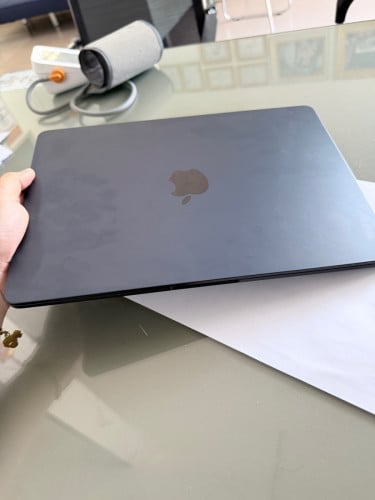 Macbook air M2 13inh 512GB