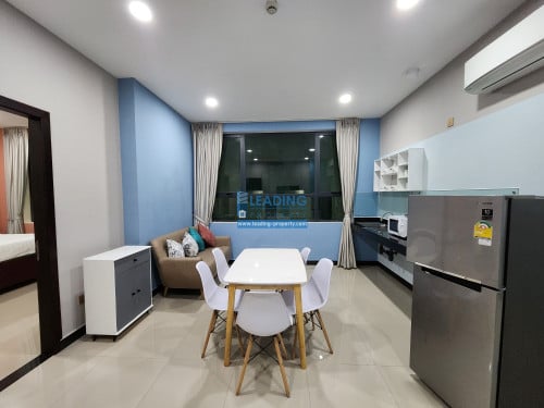 N057 | Western 2 Bedrooms Apartment For Rent Near Olympia Mall