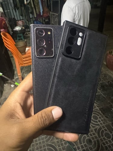 Note 20 ultra RAM8/256G SIM2 របស់ក្រុមហ៊ុនចំ កាំមេរ៉ា x1x2 ព្រិល ច្បាស់0.5 បែកអេក្រងកែងតិចនិងដានតិចៗ