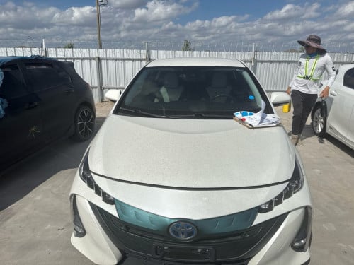 Prius Prime Advanced FULL OPTION 2017