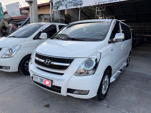 Starex 08 ម្ចាស់ទី1គត់បាតស្អាតខ្ចីណាស់រំលស់សុត100%បាន