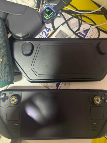 Steam deck lcd 512gb free memory 256gb and full set of case and clear case and more98%