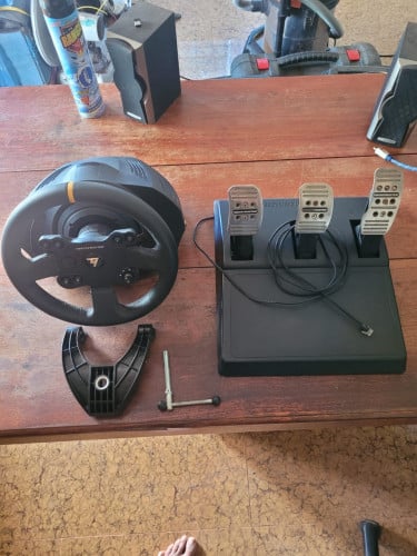 Thrustmaster TX Racing Wheel