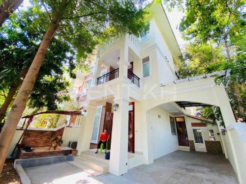 Twin Villa 6A for rent