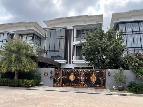 Villa for Rent at Borey The Wood, Chbar Ampov