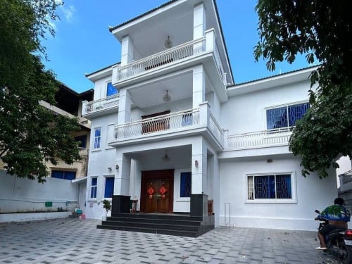 Villa for rent in Sihanoukville